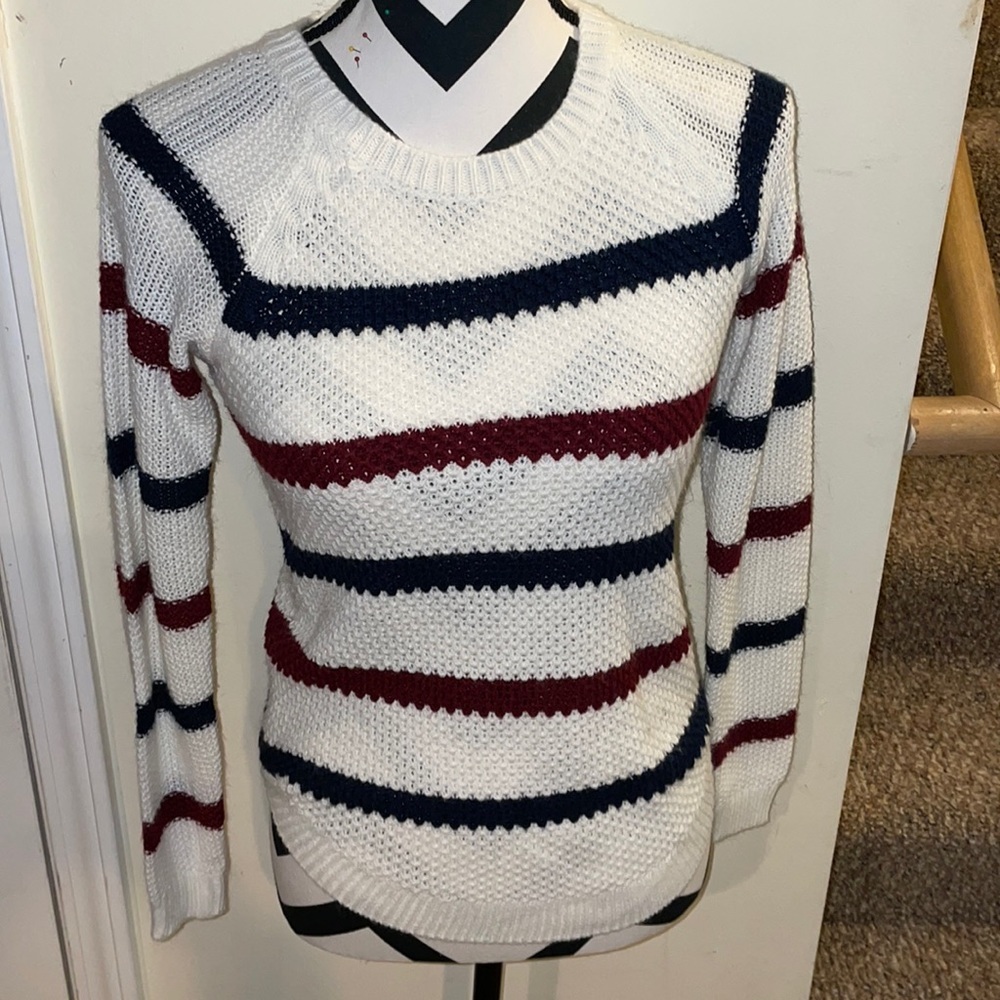 Womens SO Perfect Pullover Sweater